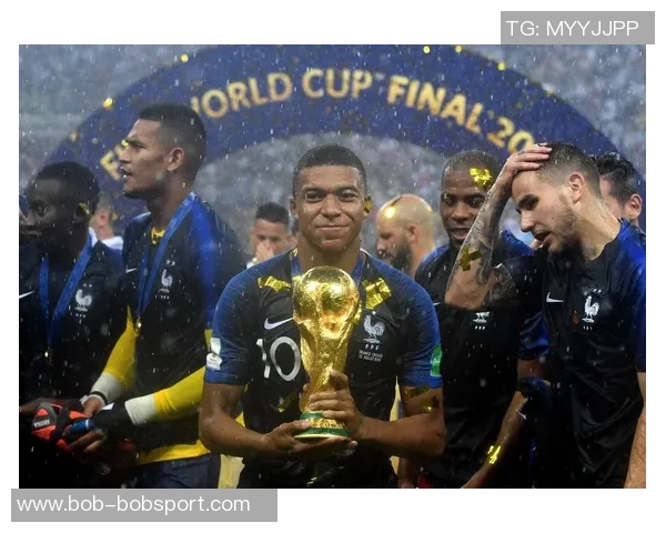 德尚透露姆巴佩伤情细节与他多次交流后感到遗憾