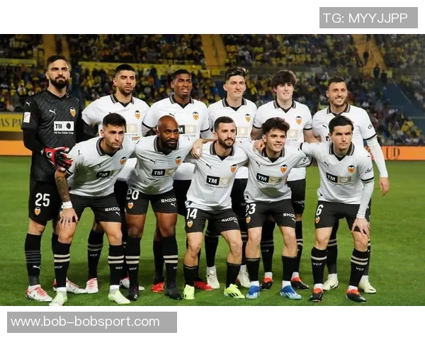 西甲球队欧冠前景分析三队争夺前八毕巴保留希望黄潜面临出局危机